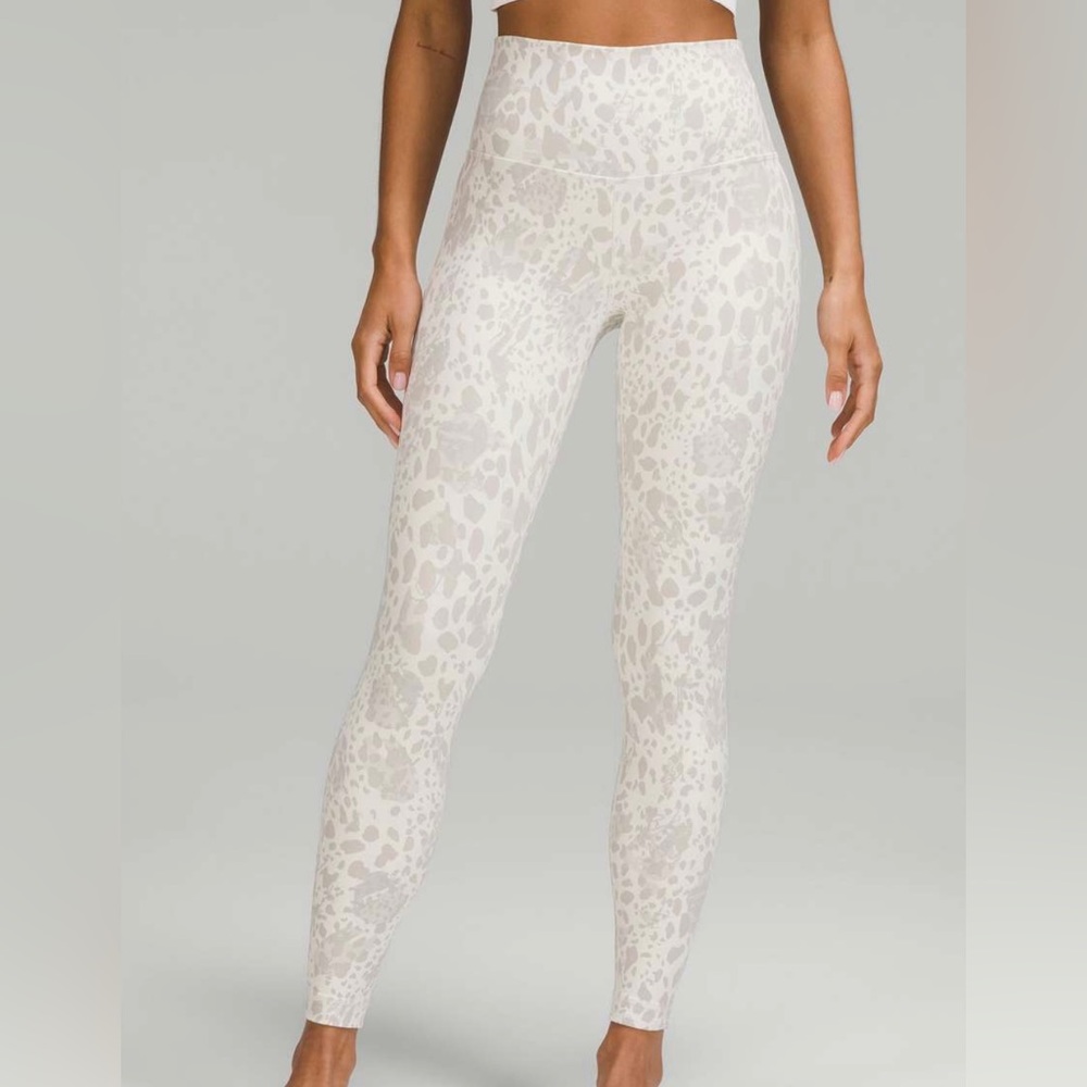 lululemon align HR pant 25”